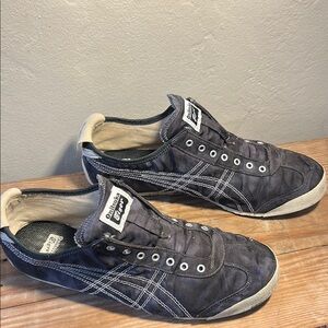 Onitsuka Tiger by Asics Gray Sneakers, slip-ons, no laces.